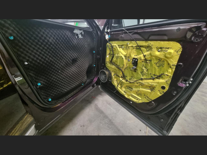 Шумоизоляция автомобиля Chery Tiggo 8 pro