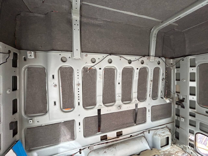 Шумоизоляция автомобиля DAF