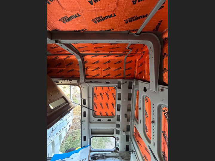 Шумоизоляция автомобиля DAF