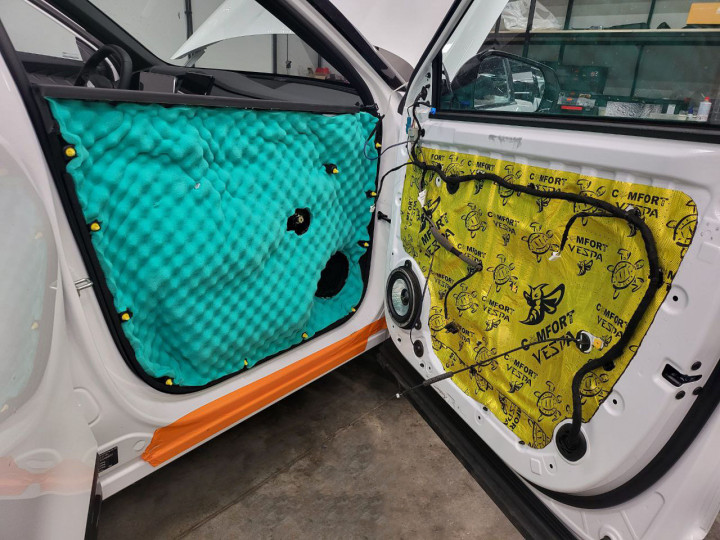 Шумоизоляция автомобиля Geely Cityray