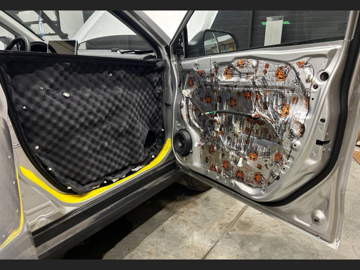 Шумоизоляция автомобиля Haval M6
