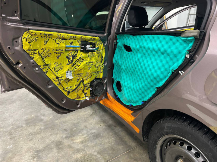 Шумоизоляция автомобиля Kia Rio