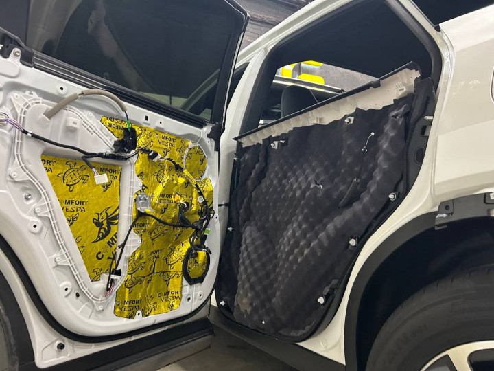 Шумоизоляция автомобиля Lexus RX350 2024