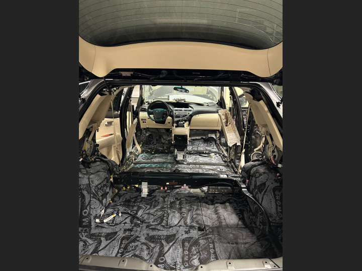 Шумоизоляция автомобиля Lexus RX350