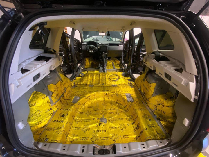 Шумоизоляция автомобиля Renault Duster