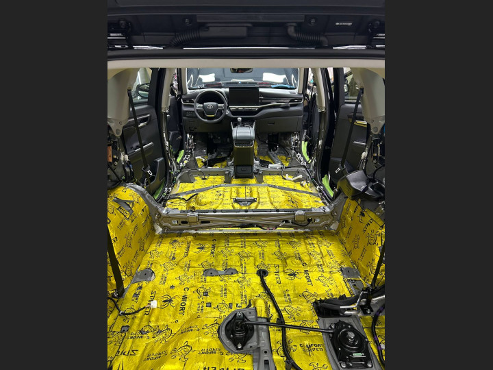 Шумоизоляция автомобиля Toyota Highlander
