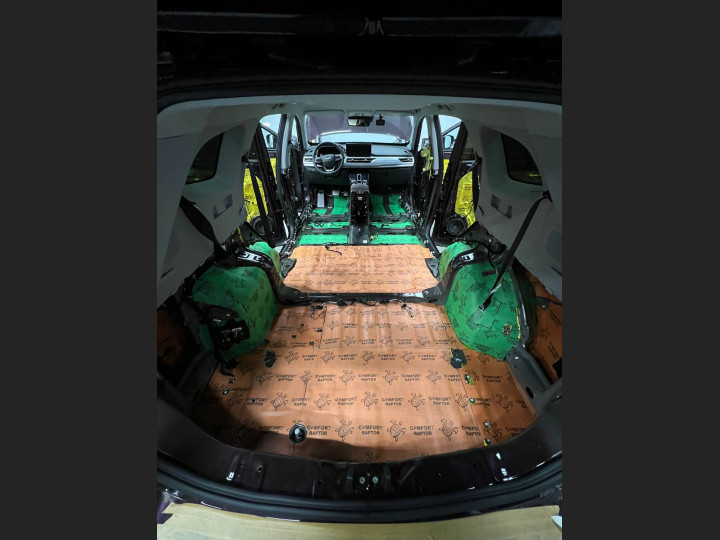 Шумоизоляция автомобиля Chery Tiggo 8 pro