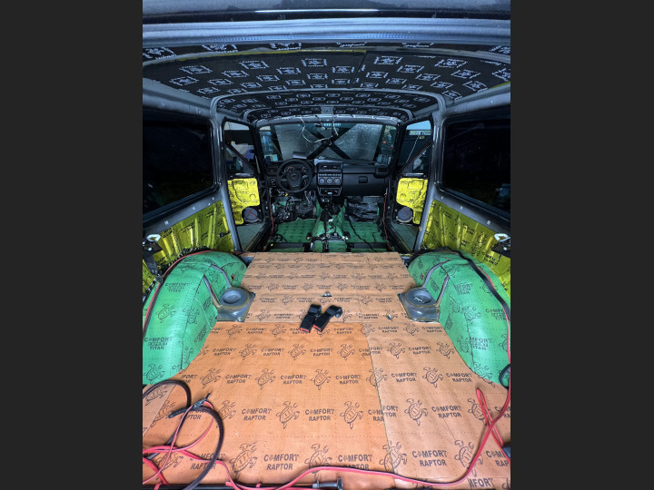 Шумоизоляция автомобиля Lada 4x4